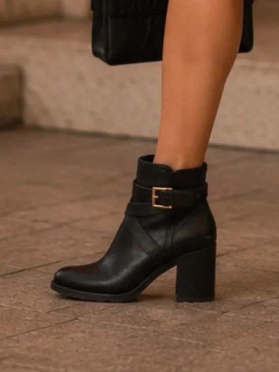 NEW Tory Burch Hastings 85mm Boots in Black Leather Size‎ 6 Medium