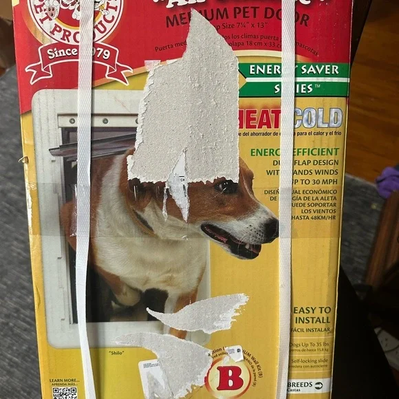 PetSafe Medium Pet Door - White dual flap. Medium