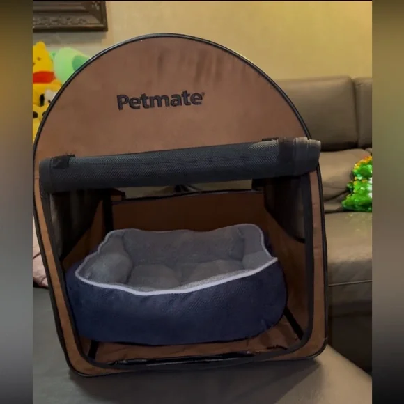 Petmate portable pet home jacquard brown