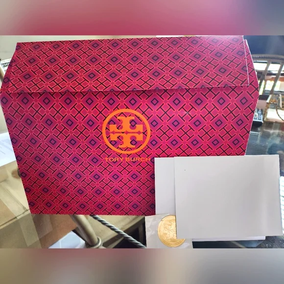 NEW Tory Burch Gift Bag Velcro Closure Paper Shoe Box Bag
