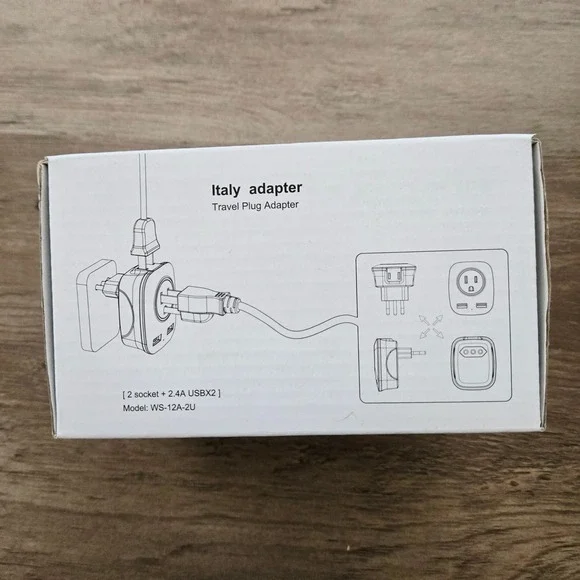Italy Travel Adapter 3-Pack Plug Converter 2 USB Ports 2 Socket Power Outlet NEW