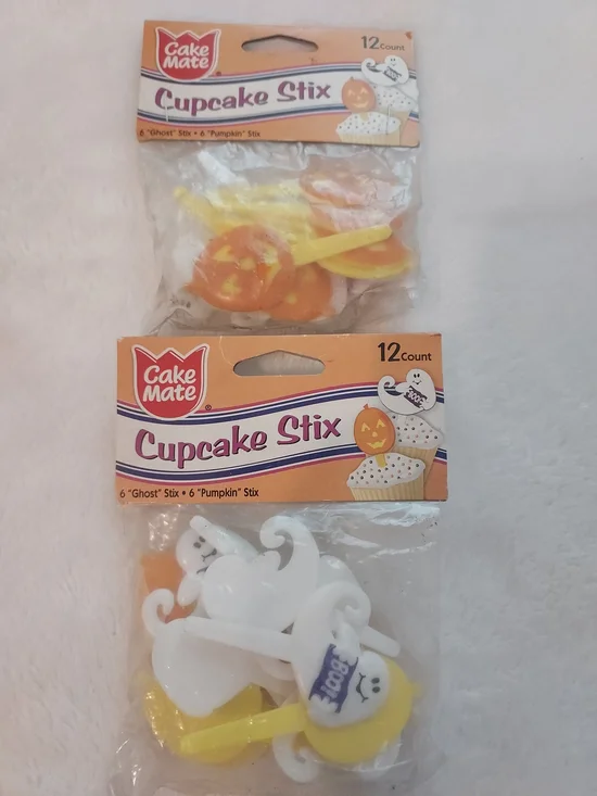 Halloween Cupcake Stix White & Orange 24 Pieces Pumpkins & Ghosts