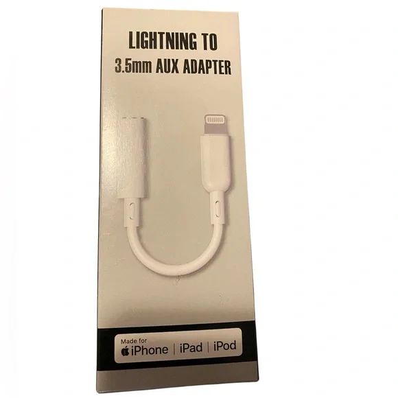 Apple~White Lightning to 3.5mm AUX Adapter New