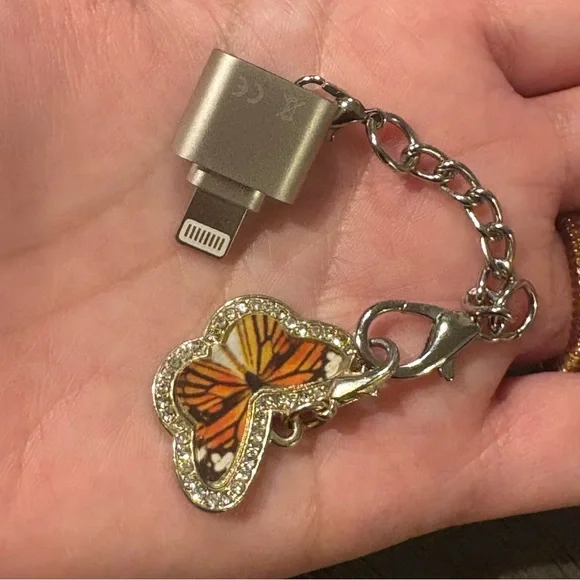 Micro SD Card Reader Adapter with Butterfly Charm Keychain for iphone/ipad/ipods