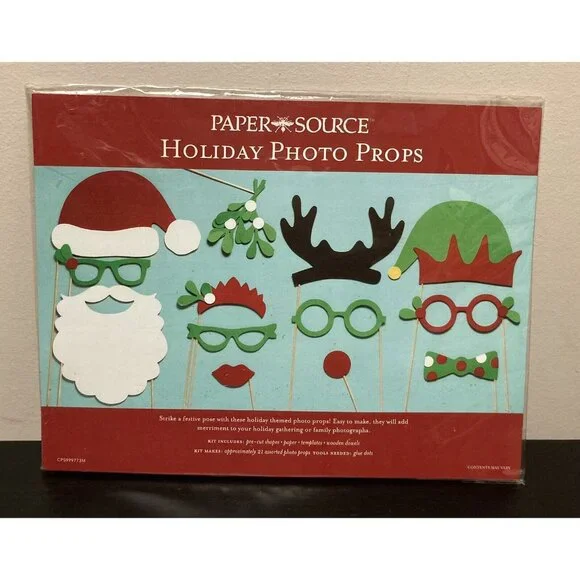 Paper Source Holiday Photo Christmas Props