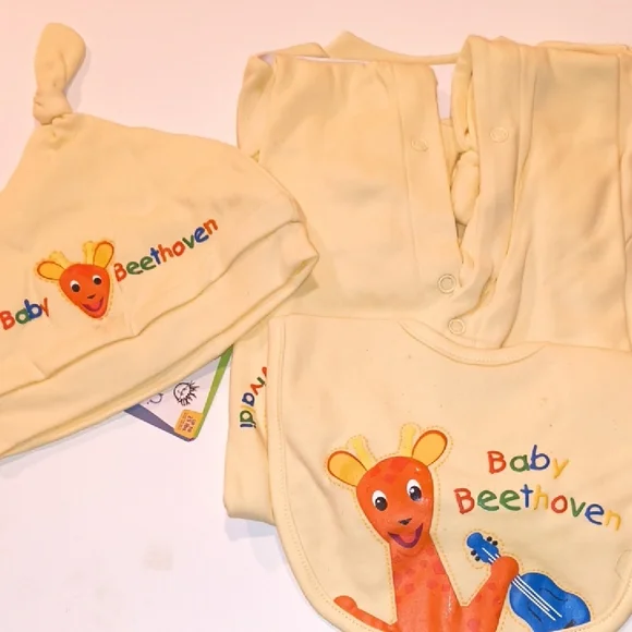 Baby Einstein Layette 9-12 Months