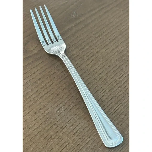 World Tableware CLASSIC RIM Stainless Flatware 8 1/8'' Fork Japan