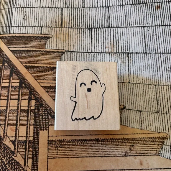 Paper Source - Happy Ghost - Great Condition