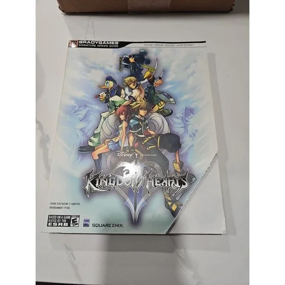 Brady Games - Kingdom Hearts II - Signature Series Guide PS2 W/ Poster Damaged
