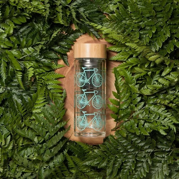 Kitchen Kaboodle Glass Tea Infuser Bamboo Lid Bottle With Printed Teal Bicycles
