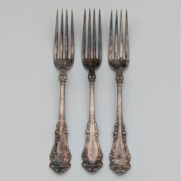 VTG 1847 Rogers Bros Berkshire 1897 Silver Plate Dinner Forks Floral Lot of 3