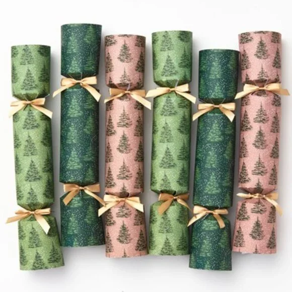 Elegant Green Christmas Tree Party Crackers