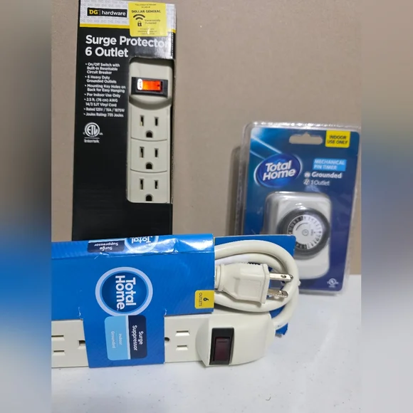 6-Outlet Surge Protector - White
