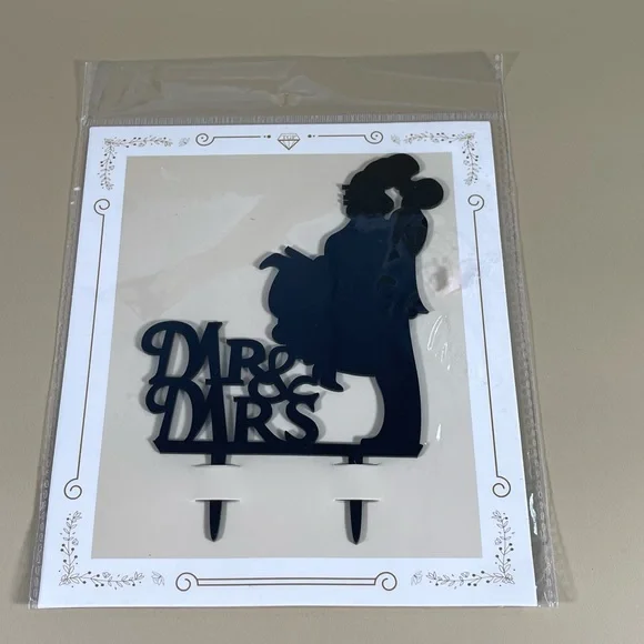 NWT Mr & Mrs Kissing Couple Silhouette Acrylic Cake Topper