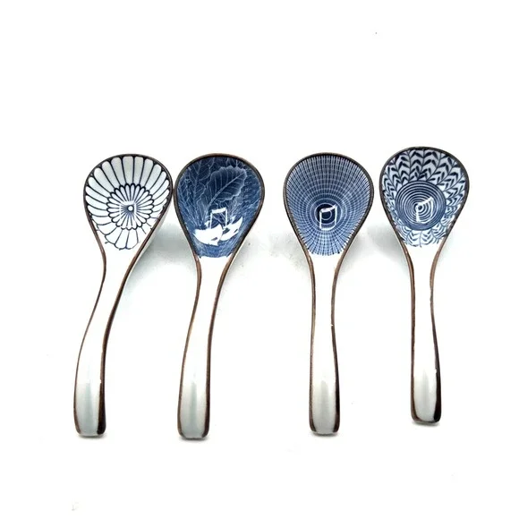 Asian Style Ceramic Soup Spoons Ramen Blue and White Set‎ of 4