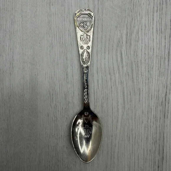 Nevada Souvenir Spoon Native American Symbols Thunderbird Stem Bowl Vintage