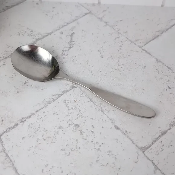 Towle Lauffer MAGNUM 18/8 Stainless Solid Serving Spoon Tablespoon 7 3/4 Japan
