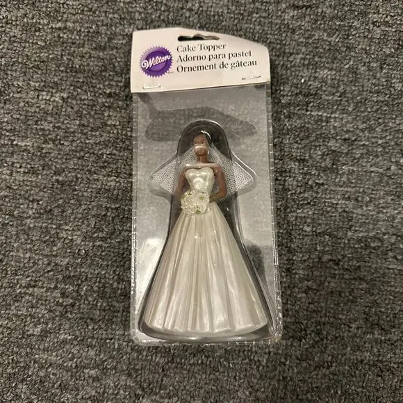 Wilton African American Wedding Cake Topper Bride with Tiara 5