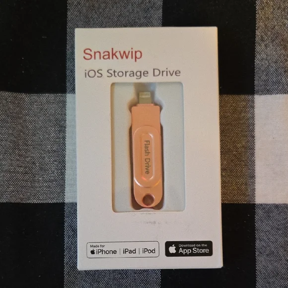 iOS Storage Drive - Pink