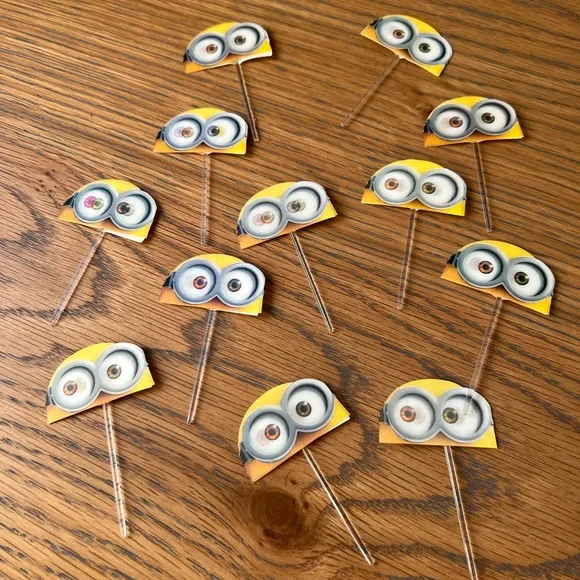 Minion Cupcake Toppers 12ct