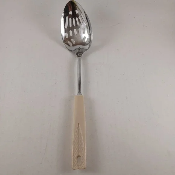 Vintage Ekco Slotted‎ Serving Spoon Stainless Steel Beige Plastic Handle