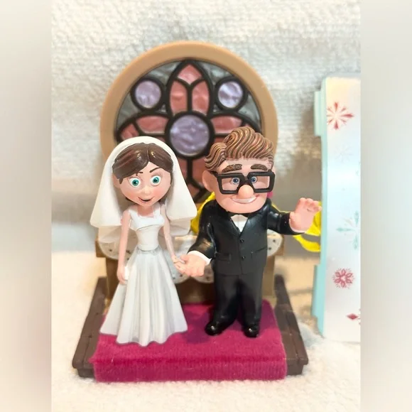 Disney Pixar UP Carl and Ellie wedding sketchbook ornament new in open box