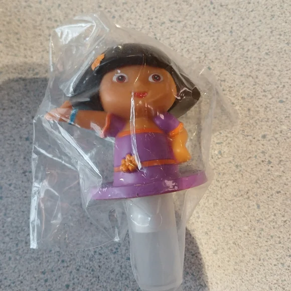 Deco Pac 2007 Dora the Explorer Cake Topper NEW