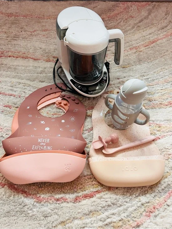 Baby Brezza bundle with Bibs, spoon, plates and Dr. Brown Cup