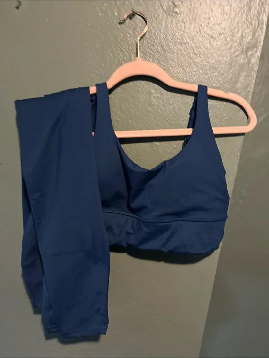 NWOT Matching set size L - recreation sweat leggings set