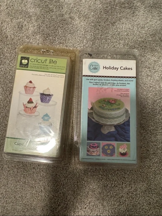 Cricut Cake Toppers Set - Green, White, Pink, Purple, Blue