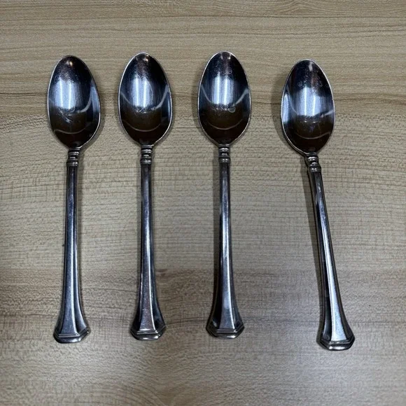 Oneida APOLLONIA 4 Oval Soup Teaspoons 6 1/4