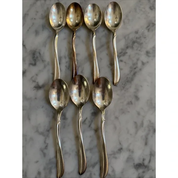 OLD COMPANY PLATE IS Flatware 6