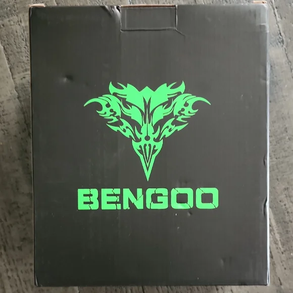 Gaming Guide - Black with Green Accents