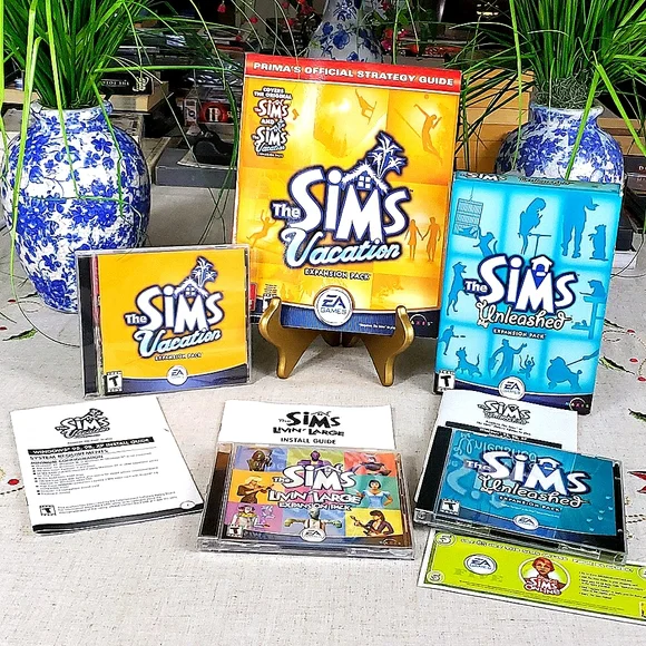 PC Sims Expansion Pack Bundle w/ Guides & Box - Original