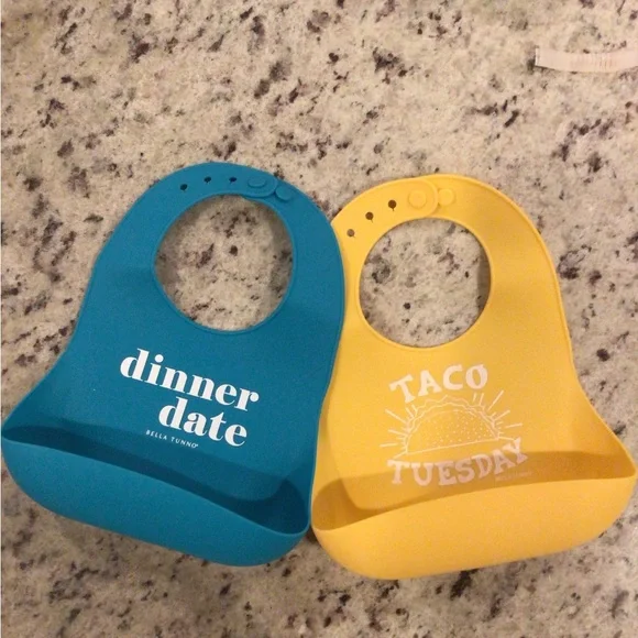 Brand New Bella Tunno Silicone Bib Set - Blue Dinner Date & Yellow Taco Tuesday