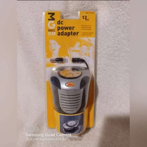DC power adaptor auto gear fits in cup holder