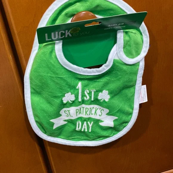 1st St. Patrick’s Day☘️Baby Bib!