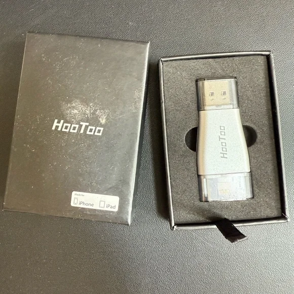 HooToo iPhone Silver USB Adapter for iPhone and iPad