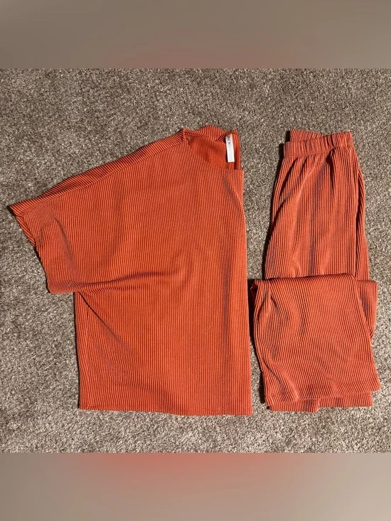 Dear Scarlett Ribbed Travel Set Terracotta Wide Leg Pants Matching Set Small