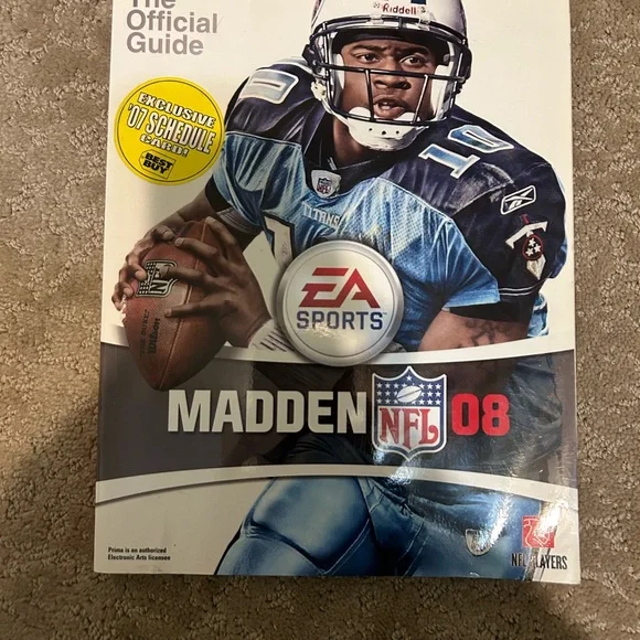 Madden NFL 08 Official Guide by EA Sports - Black and White