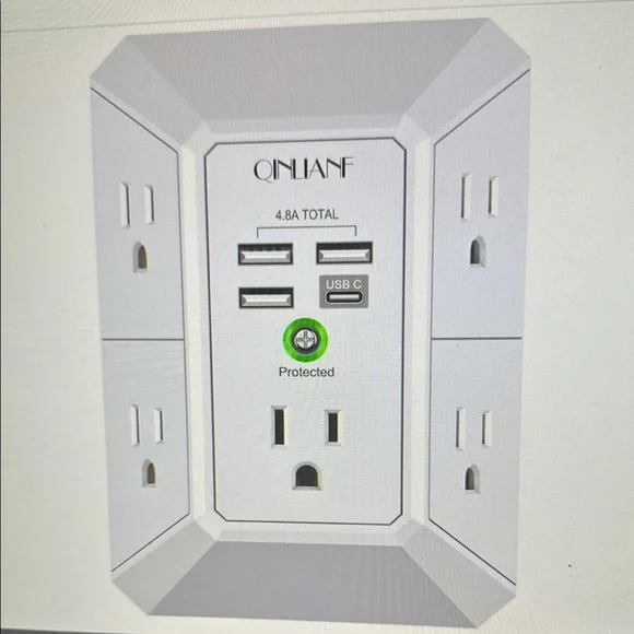 QINLIANF Wall Outlet Extender with USB Ports