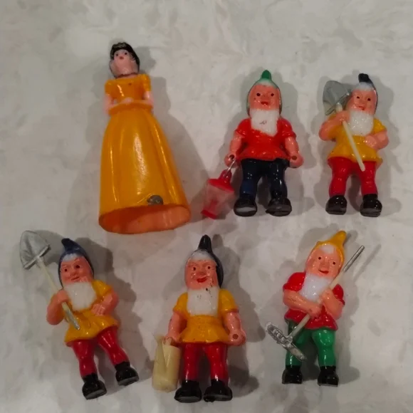 Snow White Dwarfs Vintage Cake Decor Figurines