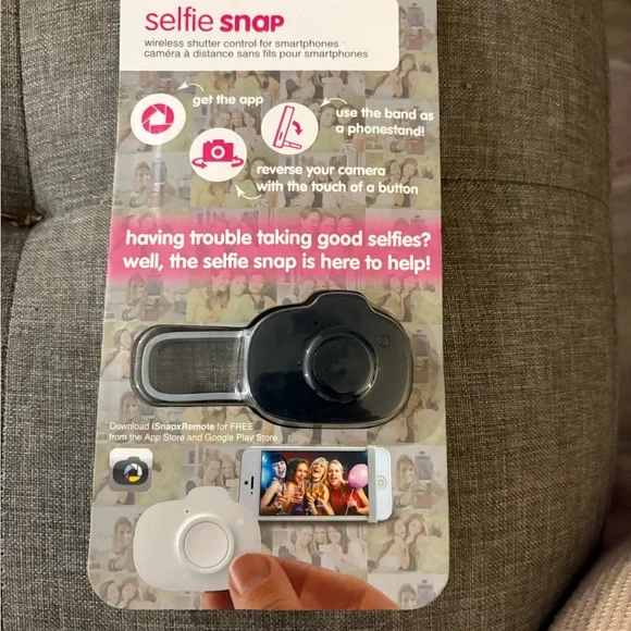 Selfie Snap Wireless Shutter Control - Black