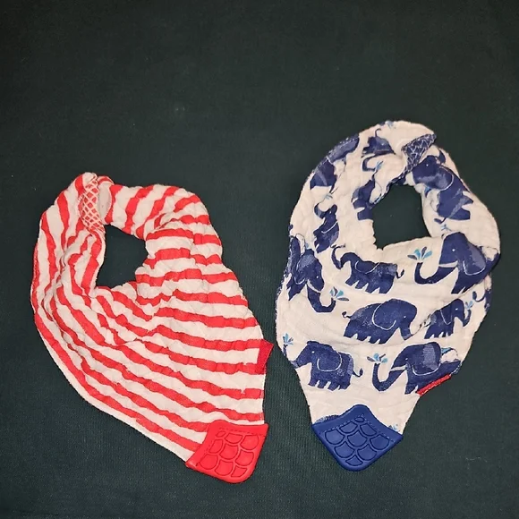 Nuby 100% Cotton Baby Bibs With Teether -2