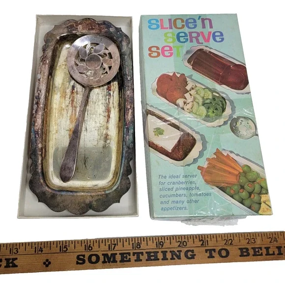 WM Rogers Silverplate Slice 'n Serve Set in Original Box Vintage 1960's