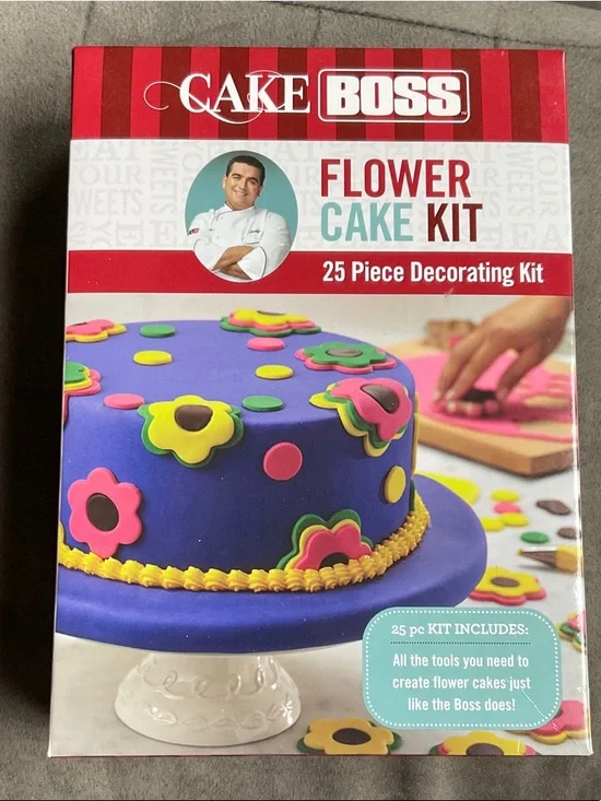 Flower Cake Kit - 25 piece Multicolor Decorating Set - Cake Boss