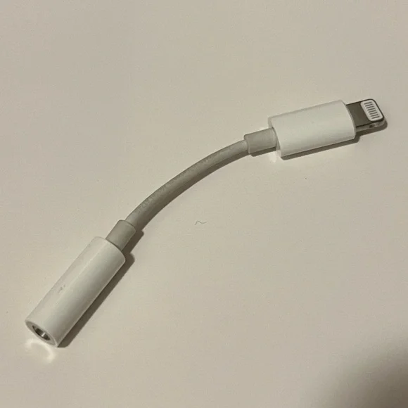 🌸3/$10) iPhone / iPad Audio Adapter Apple Lightning to 3.5mm