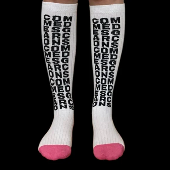 NWT Comme des Garcons White Pink logo socks Sz L