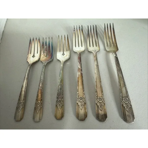 Oneida Nobility Plate 1938 La Rose 6 Forks Floral Silverplate Art Dec