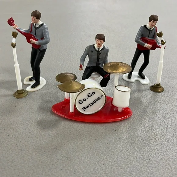 Vintage 60’s WILTON Go-Go BEATLES Swingers Plastic Cake Toppers